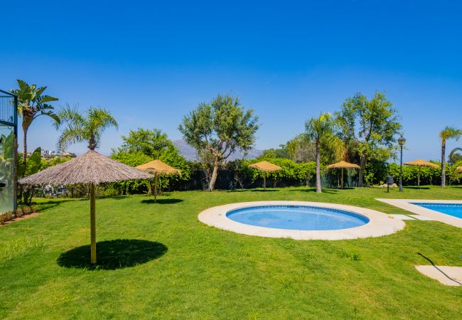 Apartamento en Ojen - Cubo's Marbella Hill View Golf