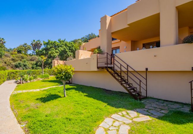 Apartamento en Ojen - Cubo's Marbella Hill View Golf