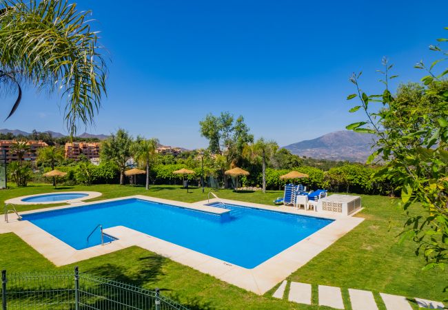 Apartamento en Ojen - Cubo's Marbella Hill View Golf