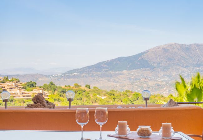 Apartamento en Ojen - Cubo's Marbella Hill View Golf