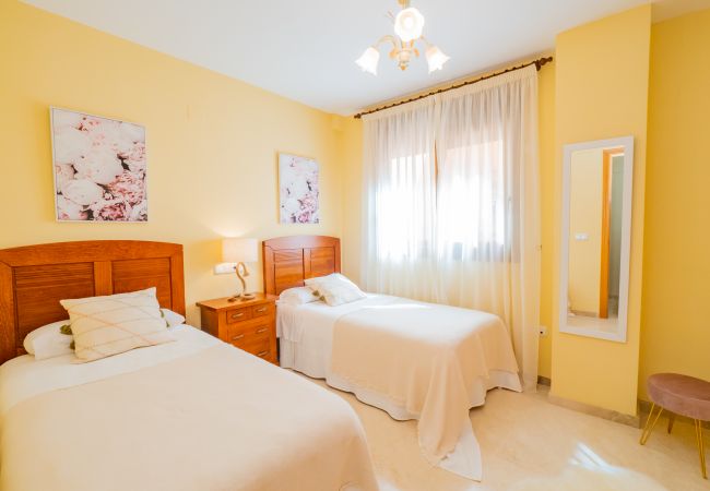 Apartamento en Ojen - Cubo's Marbella Hill View Golf
