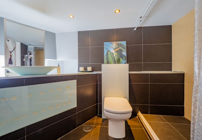 Casa en Málaga - Cubo's Gibralfaro Townhouse