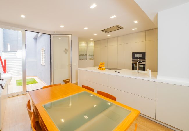 Casa en Málaga - Cubo's Gibralfaro Townhouse