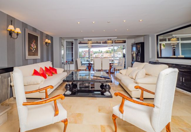 Casa en Málaga - Cubo's Gibralfaro Townhouse