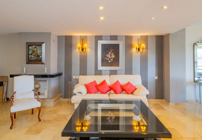 Casa en Málaga - Cubo's Gibralfaro Townhouse