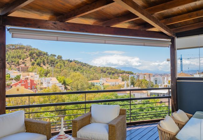 Casa en Málaga - Cubo's Gibralfaro Townhouse