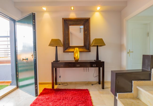 Casa en Málaga - Cubo's Gibralfaro Townhouse