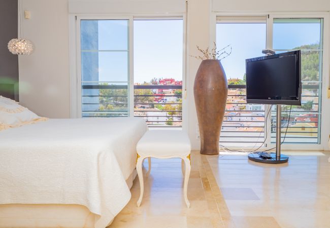 Casa en Málaga - Cubo's Gibralfaro Townhouse