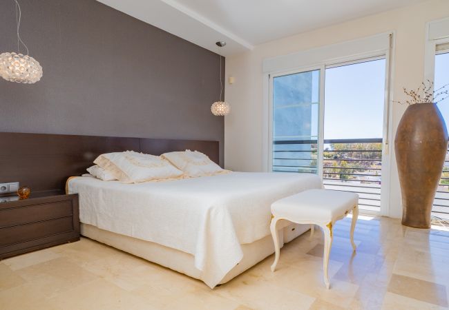 Casa en Málaga - Cubo's Gibralfaro Townhouse