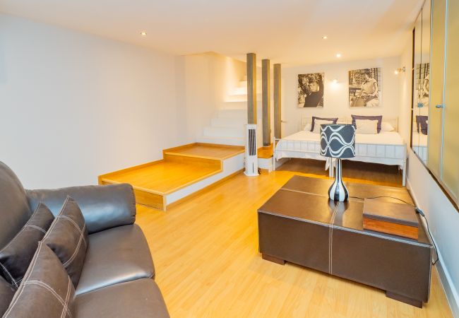 Casa en Málaga - Cubo's Gibralfaro Townhouse