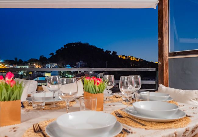 Casa en Málaga - Cubo's Gibralfaro Townhouse