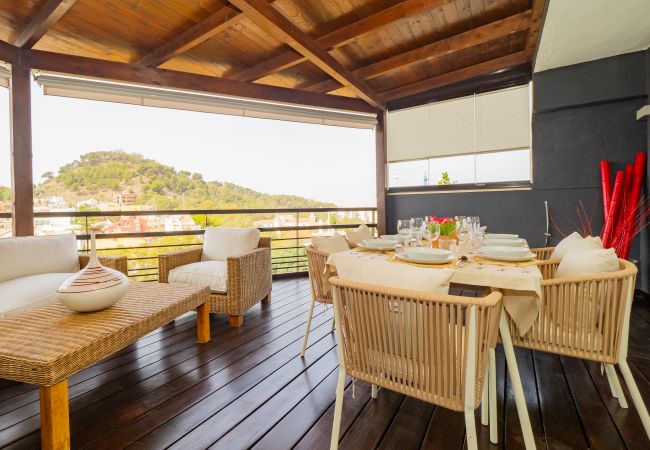 Casa en Málaga - Cubo's Gibralfaro Townhouse