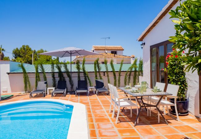 Casa rural en Alhaurin de la Torre - Cubo's Finca La Graciosa