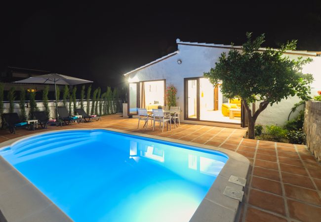 Casa rural en Alhaurin de la Torre - Cubo's Finca La Graciosa