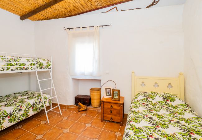 Casa rural en Coín - Cubo's Secret Nature House