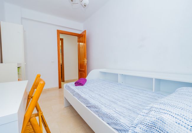 Apartamento en Málaga - Cubo's Tejares Malaga Apartment