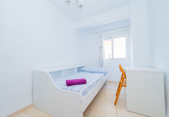 Apartamento en Málaga - Cubo's Tejares Malaga Apartment