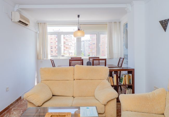 Apartamento en Málaga - Cubo's Cruz Humilladero Apartment