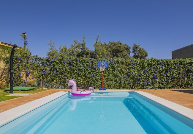 Casa rural en Alhaurín el Grande - Cubo's La Rosa del Zangano Private Pool & Relax