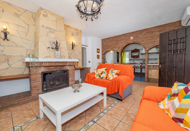 Casa rural en Alhaurín el Grande - Cubo's Casa Vista Alegre