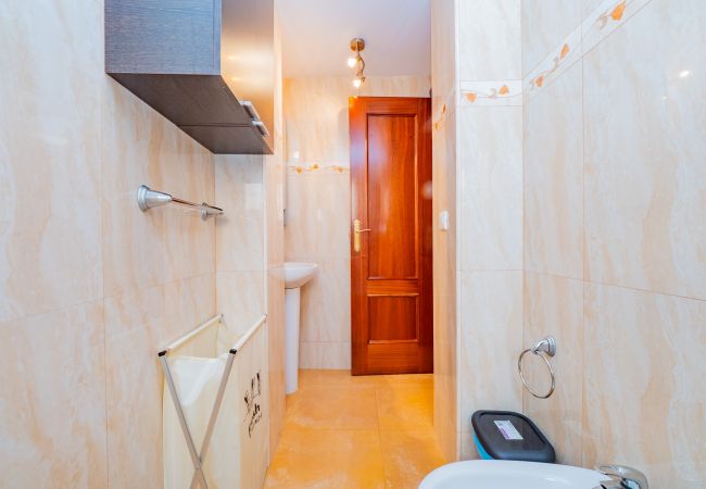 Apartamento en Málaga - Cubo's Cuartelejo Malaga Apartment