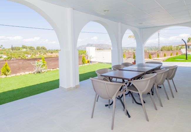 Casa rural en Alhaurín el Grande - Cubo's Casa El Sueño de los Abuelos Privacy Pool