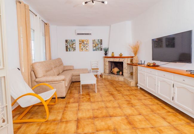 Casa rural en Alhaurín el Grande - Cubo's Casa El Sueño de los Abuelos Privacy Pool