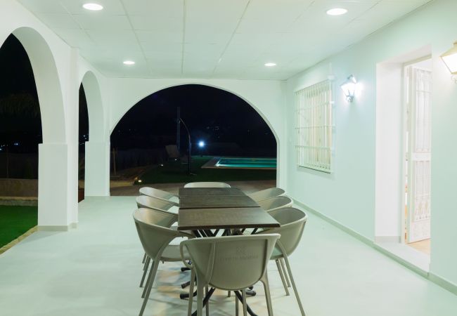 Casa rural en Alhaurín el Grande - Cubo's Casa El Sueño de los Abuelos Privacy Pool