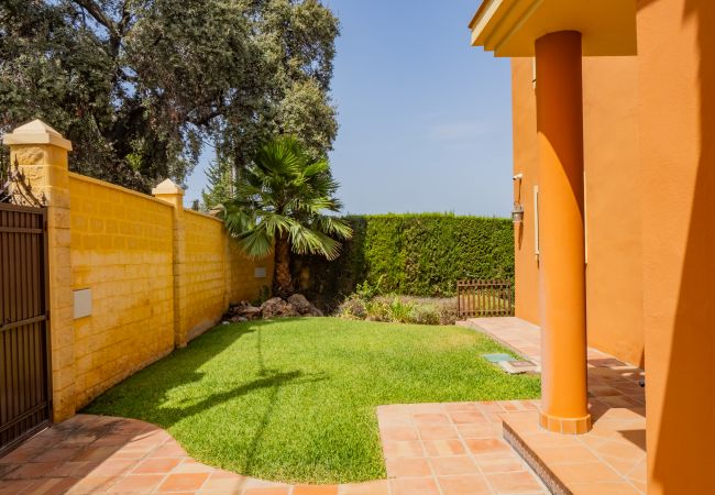 Casa rural en Alhaurín el Grande - Cubo's Cicara Family Private Pool & Relax
