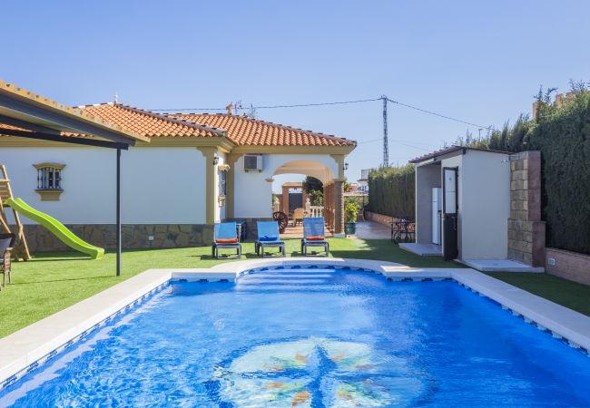 Casa rural en Alhaurin de la Torre - Cubo's Casa Moncayo del Aguila