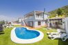 Villa vacacional en Coín para 10 personas con piscina privada.