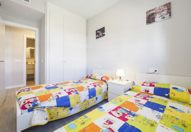 Apartamento en Vélez Málaga - Cubo's Marques Apartment with Free Parking