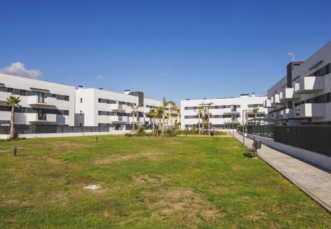 Apartamento en Vélez Málaga - Cubo's Marques Apartment with Free Parking