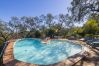 Casa rural en Guillena - Cubo's Quinta de los Cisnes & minigolf included