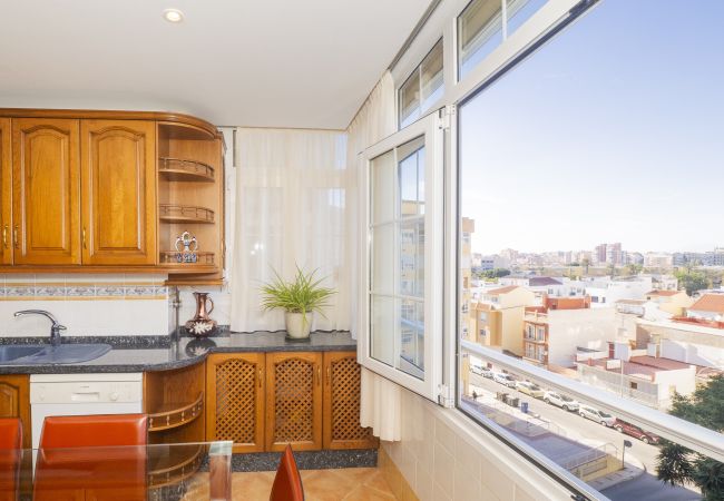 Apartamento en Málaga - Cubo's Apartamento Seaview Port & Free Parking