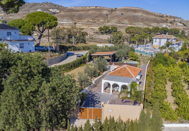 Casa rural en Alhaurín el Grande - Cubo's Casa Rural El Algarrobo