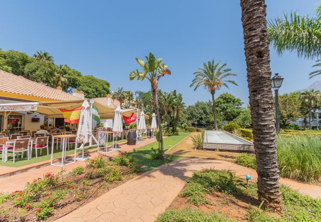 Apartamento en Marbella - Cubo's Apartamento Las Mimosas & Parking