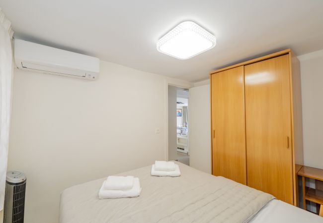 Apartamento en Estepona - Cubo's Estepona Oceanview Apartment & Free Parking