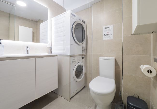 Apartamento en Estepona - Cubo's Estepona Oceanview Apartment & Free Parking