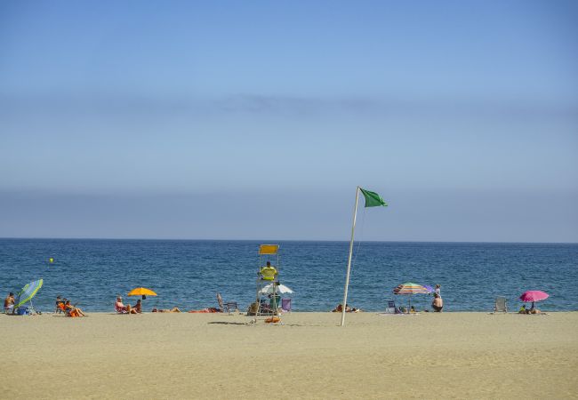 Apartamento en Estepona - Cubo's Estepona Oceanview Apartment & Free Parking