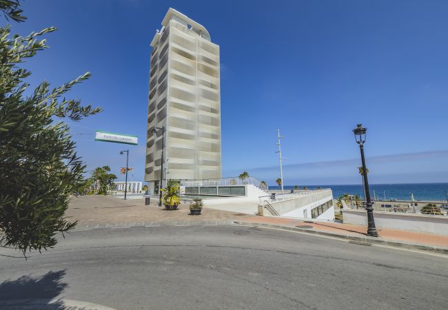 Apartamento en Estepona - Cubo's Estepona Oceanview Apartment & Free Parking