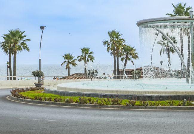 Apartamento en Estepona - Cubo's Estepona Oceanview Apartment & Free Parking