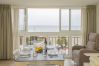 Apartamento en Estepona - Cubo's Estepona Oceanview Apartment & Free Parking