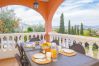 Casa rural en Alhaurin de la Torre - Cubo's Pink Townhouse Los Manantiales