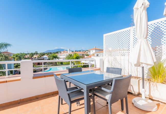 Apartahotel en Marbella - Cubo's Cortijo Del Mar Resort 4 PAX B1 2