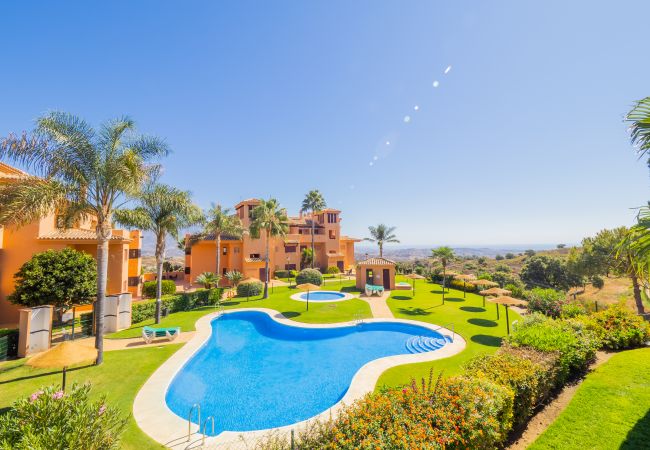 Apartamento en Ojen - Cubo's Marbella Apartment Golf & Parking