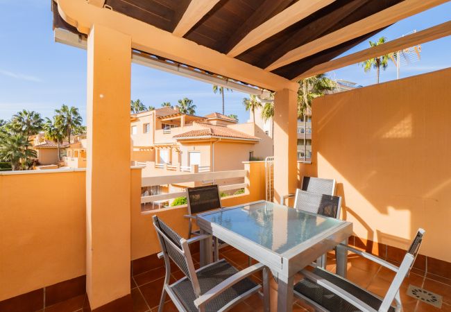 Apartamento en Marbella - Cubo's Las Dunas Beach Marbella Apartment