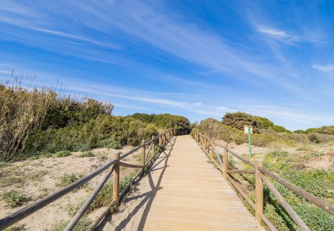 Apartamento en Marbella - Cubo's Cabopino Beach Marbella Apartment