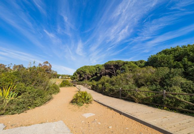 Apartamento en Marbella - Cubo's Cabopino Beach Marbella Apartment