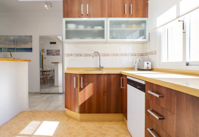 Apartamento en Marbella - Cubo's Cabopino Beach Marbella Apartment